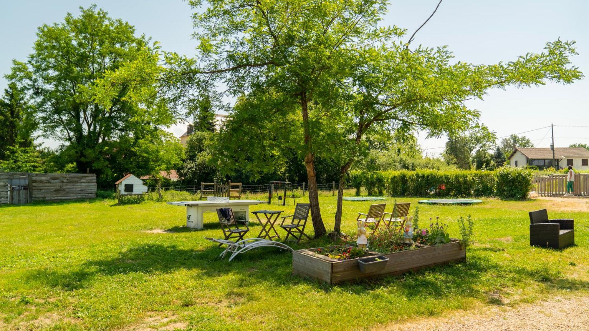 Village Toue Du Domaine Des Demoiselles Chassenard Экстерьер фото